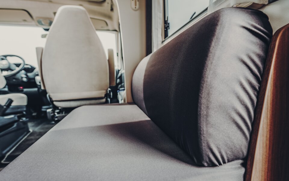 Housse de protection multifonctionnelle pour la banquette