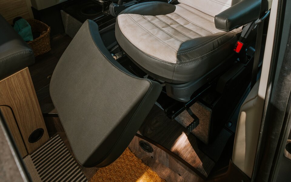 Repose-jambes Fiat Captain Chair anthrazit