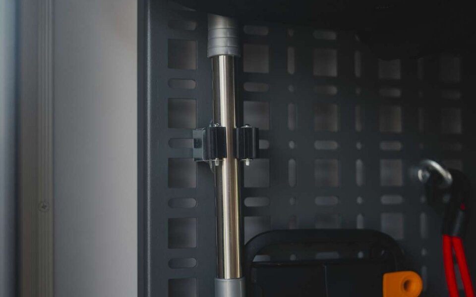 Handle holder
